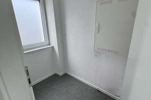 Großzügige 4,5-Zimmer-Wohnung in Sulzfeld mit Küche, Garten, Terrasse und Keller – Kleiststr. 4, 75056 Sulzfeld – Vorschaubild 6
