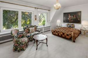 Großzügige Villa in bevorzugter Lage – Die vollständige Adresse der Immobilie erhältst du vom Anbieter., 22391 Wellingsbüttel, Hamburg – Vorschaubild 10