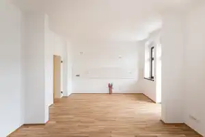 Der Knaller!!! - Moderne 4-Raum in City-Nähe – Jägerstr. 4, 9111 Chemnitz – Vorschaubild 3