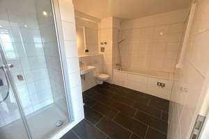 Exclusive 5-Zimmer Wohnung auf 200 m² mit großzügiger Terrasse, Einbauküche & Ankleidezimmer! – Angerburger Allee 47, 14055 Westend, Berlin – Vorschaubild 11