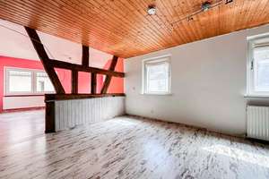 Raum für Ideen: Großzügiges Wohnhaus mit Garage, Hof und Scheune – Die vollständige Adresse der Immobilie erhältst du vom Anbieter., 91452 Wilhermsdorf – Vorschaubild 4