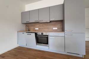 2-Zimmerwohnung mit Einbauküche und Balkon – Heidestraße 21, 10557 Berlin – Vorschaubild 3
