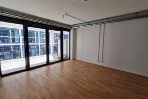 Loftwohnung in Speichergebäude. Ausstattung: Parkett, EBK, Balkon, Dusch- und Wannenbad – Am Tabakquartier 54, 28197 Woltmershausen (Ortsteil), Bremen – Vorschaubild 3