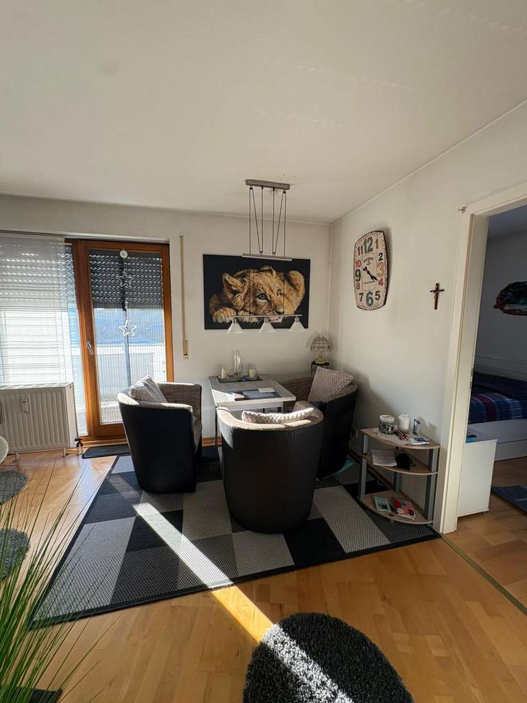 Immobilie in Pforzheim - Attraktive 2-Zimmer-Wohnung mit Westbalkon, Stellplatz und guter Anbindung – ideal für Kapitalanlege - Bild 0