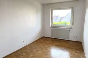 Drei Ebenen, viele Möglichkeiten! Gepflegte Doppelhaushälfte in Brake – Die vollständige Adresse der Immobilie erhältst du vom Anbieter., 33729 Heepen, Bielefeld – Vorschaubild 13