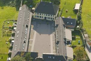 Großzügiges 4-Zimmer Eckhaus auf historischem Rittergut – Die vollständige Adresse der Immobilie erhältst du vom Anbieter., 40489 Wittlaer, Düsseldorf – Vorschaubild 13