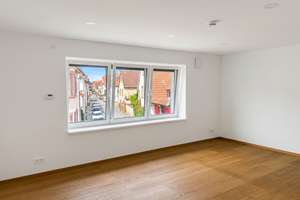 Gehobene 100 m² 3-Zimmer-Wohnung in Heidelberg-Wieblingen, Neckarnähe, große Badewanne, EBK, Garten – Falkengasse 26, 69123 Wieblingen, Heidelberg – Vorschaubild 2
