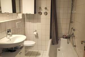 Wohnen mit Blick ins Grüne: 2,5-Zimmer-Wohnung in Leutenbach – In der Steige -, 71397 Leutenbach – Vorschaubild 4