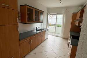 Großzügiges Haus mit ELW, 8 Zimmern in Ditzingen-Hirschlanden – Die vollständige Adresse der Immobilie erhältst du vom Anbieter., 71254 Ditzingen – Vorschaubild 3