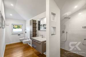 *Neuwertige Villa mit Weitblick, 9 Zimmern, Toplage und luxuriöser Ausstattung in Kümmersbruck* – Die vollständige Adresse der Immobilie erhältst du vom Anbieter., 92245 Kümmersbruck – Vorschaubild 18