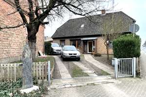 Massives Einfamilienhaus in zentraler Lage – Die vollständige Adresse der Immobilie erhältst du vom Anbieter., 29303 Bergen – Vorschaubild 3