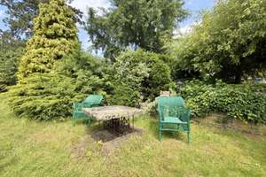 Charaktervolle Villa mit Pool, parkähnlichen Garten und zusätzlichem Grundstück in bevorzugter Lage – Die vollständige Adresse der Immobilie erhältst du vom Anbieter., 30559 Kirchrode, Hannover – Vorschaubild 7