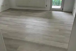 Ansprechende und vollständig renovierte 3-Raum-EG-Wohnung mit Balkon in Oberhausen – Dieckerstraße 167, 46047 Oberhausen – Vorschaubild 2