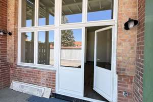 Wohnen mit Loftcharakter – 2 Zimmer, Terrasse und Aufzug – Heinestraße 9b, 17213 Malchow – Vorschaubild 3