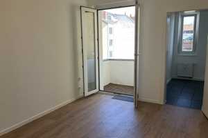 Optimal geschnittene 2-Zimmer-Wohnung mit Balkon in Top-Lage Düsseldorf – Cantadorstraße 00, 40211 Düsseldorf – Vorschaubild 4