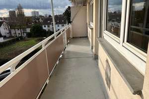 Helle 2-Zimmer-Wohnung in Eschborn mit Balkon – Liebigweg 5, 65760 Eschborn – Vorschaubild 1