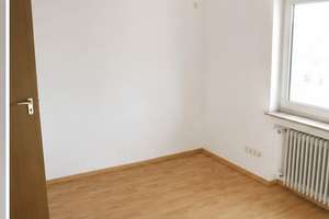 Sonnige 3,5 Zimmerwohnung in Reutlingen (Schanzgebiet) mit herrlicher Aussicht – Die vollständige Adresse der Immobilie erhältst du vom Anbieter., 72770 Betzingen, Reutlingen – Vorschaubild 4