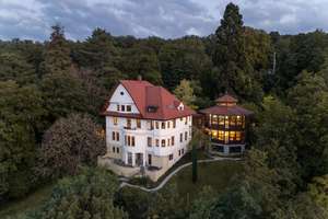 Verkauf im internationalen Auktionsverfahren - Unternehmervilla mit Panoramablick – Die vollständige Adresse der Immobilie erhältst du vom Anbieter., 70180 Weinsteige, Stuttgart – Vorschaubild 2