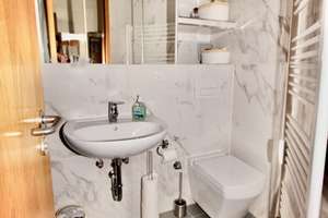 Lichtdurchflutete Garten-Maisonettewohnung in ruhiger Lage – Wohnen in einer kleinen Wohnanlage! – Die vollständige Adresse der Immobilie erhältst du vom Anbieter., 80935 Lerchenau-Ost, München – Vorschaubild 12