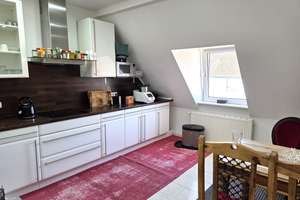 Zentral und stadtnah, mit Blick über die Dächer vom Balkon aus – Die vollständige Adresse der Immobilie erhältst du vom Anbieter., 45881 Schalke, Gelsenkirchen – Vorschaubild 4