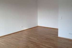 Sehr helle, großzügige 1-Zimmer-Wohnung am Olympiapark – Lerchenauer Straße 24, 80809 Am Luitpoldpark, München – Vorschaubild 4