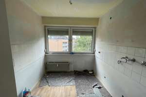 Großzügige 4-Zimmer-Wohnung in ruhiger Lage mit Aufzug im Haus – Friedrich-Bauer-Str. 14, 91058 Forschungszentrum, Erlangen – Vorschaubild 6