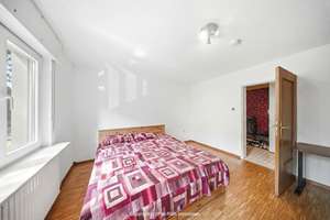 CHARMANT: Vermietete Eigentumswohnung mit 2 Balkonen und Garage in beliebter Lage der Oststadt – Die vollständige Adresse der Immobilie erhältst du vom Anbieter., 76131 Oststadt, Karlsruhe – Vorschaubild 11