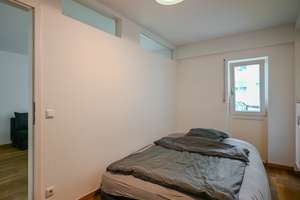 AIGNER -  Saniert und bezugsfrei: Perfekt geschnittene Erdgeschosswohnung in ruhiger Innenhoflage – Die vollständige Adresse der Immobilie erhältst du vom Anbieter., 80796 Am Luitpoldpark, München – Vorschaubild 6