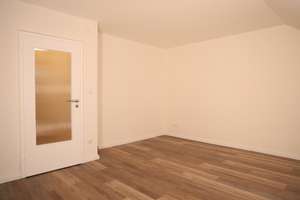 GenießerDesign, Lage, Ruhe, Garten:5min:UKA, 1min:B17, Balkon, 2Bäder+WC, Garage, EBK, Wallbox-ready – Die vollständige Adresse der Immobilie erhältst du vom Anbieter., 86156 Kriegshaber, Augsburg – Vorschaubild 73