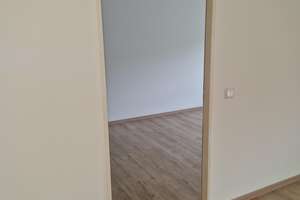 Gute Infrastruktur - tolle Wohnung – Klingenberger Straße 15, 1187 Plauen (Stadtteil), Dresden – Vorschaubild 11