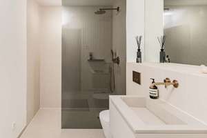 Kompaktes Penthouse mit umlaufender Terrasse und weitem Blick über Charlottenburg – Weimarer Straße 1, 10625 Charlottenburg, Berlin – Vorschaubild 6