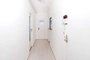 Helle ca. 68m² 2-Zimmer-Wohnung! Sofort bezugsfrei! Perfekter Schnitt! Westbalkon! Stellplatz! – Die vollständige Adresse der Immobilie erhältst du vom Anbieter., 12109 Mariendorf, Berlin – Vorschaubild 8