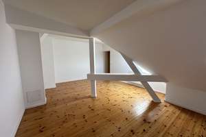 **Großzügige und lichtdurchflutete Dachgeschosswohnung mit modernem Wohnkonzept*** – Die vollständige Adresse der Immobilie erhältst du vom Anbieter., 10553 Moabit, Berlin – Vorschaubild 7