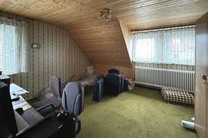 Großzügiges Zweifamilienhaus mit großem Grundstück im Herzen von Köngen – Esslingen (Kreis) – Vorschaubild 13