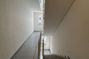 Wunderschöne großzügige 3-Zimmer Wohnung mit Aufzug, Balkon und junges Baujahr – Wupperstraße 15, 42651 Solingen-Mitte, Solingen – Vorschaubild 2