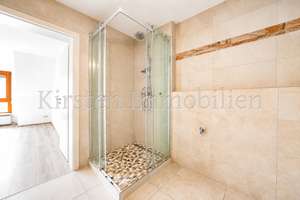 Mitten in Reutlingen: Gepflegte Maisonette auf zwei Ebenen mit Loggia, Aufzug und Tiefgarage! – Die vollständige Adresse der Immobilie erhältst du vom Anbieter., 72762 Reutlingen-Mitte, Reutlingen – Vorschaubild 12