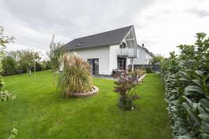 Modernes Einfamilienwohnhaus
in ruhiger Lage von Wertheim-Bettingen – Die vollständige Adresse der Immobilie erhältst du vom Anbieter., 97877 Wertheim – Vorschaubild 3
