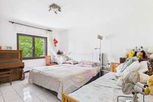 Familienfreundlich & Rendite–Zweifamilienhaus mit Einliegerwohnung – Main-Kinzig-Kreis – Vorschaubild 4