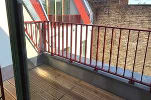 SCHÖNE DACHGESCHOSSWOHNUNG mit Terrasse, Fußbodenheizung & EBK – Tempelhofer Damm 214, 12099 Berlin – Vorschaubild 2