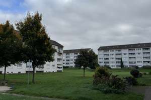 helle 2 Zimmerwohnung mit Balkon*