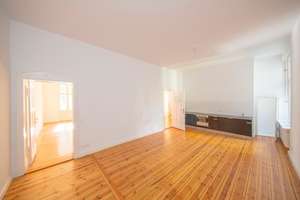 Zwischen Ku'Damm und Mommsen: 6-Zimmer-Altbau mit Balkon EBK u. Aufzug – Wielandstraße 18, 10629 Charlottenburg, Berlin – Vorschaubild 4