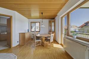 Ankommen & Wohlfühlen: Familienidyll mit Gartenparadies! – Die vollständige Adresse der Immobilie erhältst du vom Anbieter., 89191 Nellingen – Vorschaubild 2