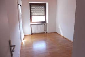 Top  Bungalow  Zentrumsnah mit schönem Garten – Die vollständige Adresse der Immobilie erhältst du vom Anbieter., 93059 Reinhausen, Regensburg – Vorschaubild 17