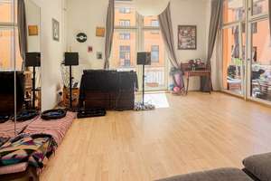 Großzügige Altbauwohnung mit sonniger Terrasse im Herzen von Friedrichshain – Die vollständige Adresse der Immobilie erhältst du vom Anbieter., 10243 Friedrichshain, Berlin – Vorschaubild 4