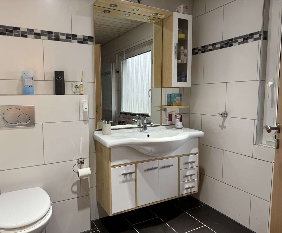 Immobilie in Kleines Wiesental - Wohnen im Grünen - saniertes Bauernhaus - Bild 0