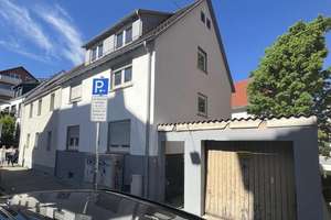 3-Familienhaus mit Einzelgarage in Stuttgart-Süd !!! Top Kapitalanlage ca. 6 % Rendite !!!