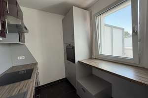 Helle Terrassenwohnung in oberster Etage mit TG-Stellplatz in Regensburg-Königswiesen – Dr.-Gessler-Str. 23e, 93051 Großprüfening-Dechbetten-Königswiesen, Regensburg – Vorschaubild 6