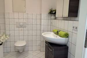 Wohnen mit Charakter: Charmante 2-Zimmer DG-Wohnung mit Balkon & EKB - Loftcharakter in Gohlis-Süd – Reginenstraße 23, 4155 Gohlis-Süd, Leipzig – Vorschaubild 8