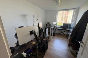 Kernsanierte 3-Zimmer-Wohnung mit Fernblick, EBK, möbeliert & TG-Stellplatz – Köln-Porz/Urbach – Friedensstr. 112, 51145 Urbach, Köln – Vorschaubild 8
