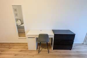 WG-Zimmer / Neugründung 2er-WG mit Balkon in München-Freiman – Starenweg 14, 80937 Am Hart, München – Vorschaubild 2